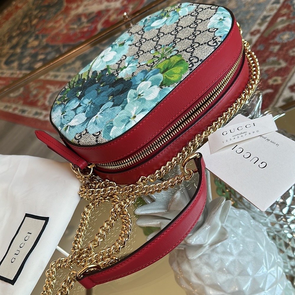 Authentic Gucci crossbody